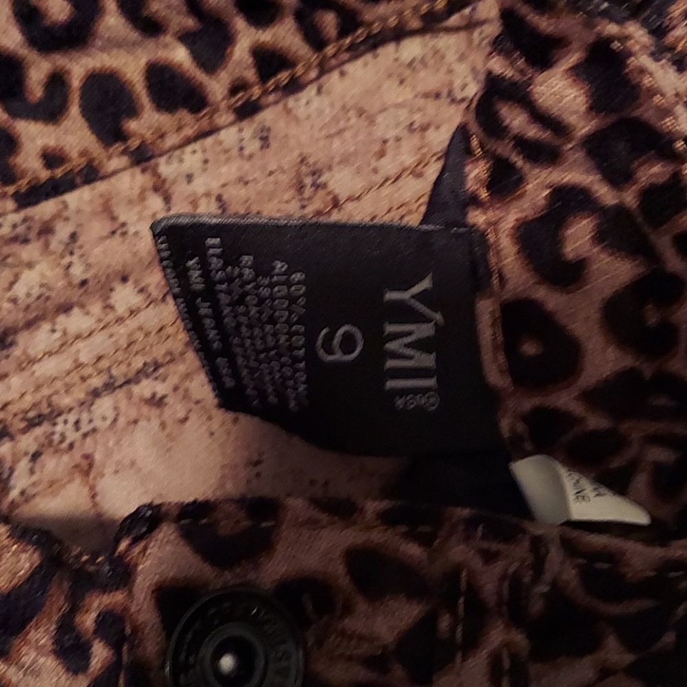 Leopard pants - Picture 3 of 3